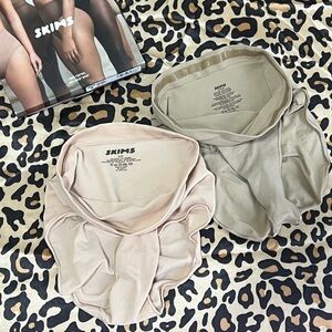 •NEW•SKIMS Seamless Sculpt Mid Waist Brief Bundle
